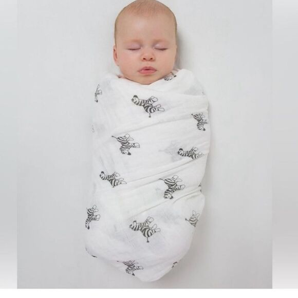 NWT Amazing Baby Muslin Swaddle Breathable Super Soft Cotton Zebra Blanket 36x36 - Picture 2 of 7